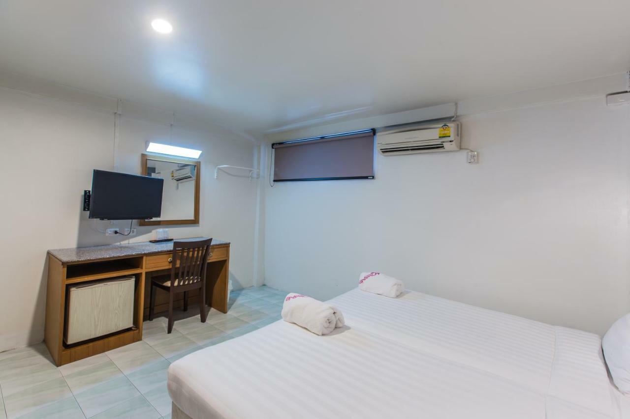 Phuket Chongko Guesthouse מראה חיצוני תמונה